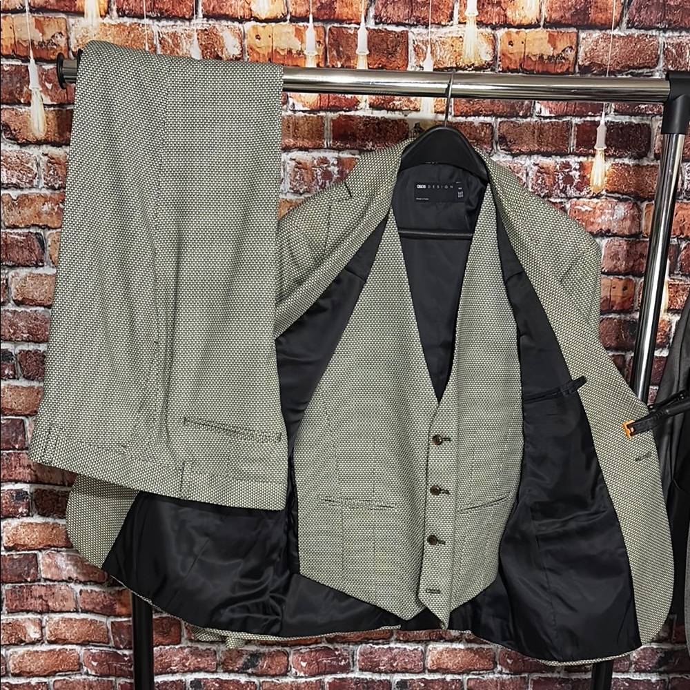 ASOS 3 piece green white suit jacket 40 R vest 42 pants 36 x 32 Men's Suit Set
